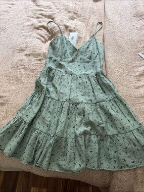 dry goods green dress Dry Goods Results